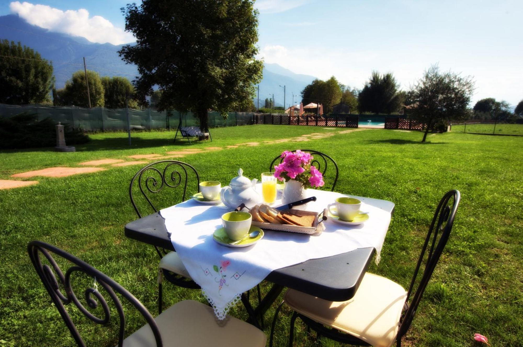 Agriturismo Alla Poncia Граведона Экстерьер фото