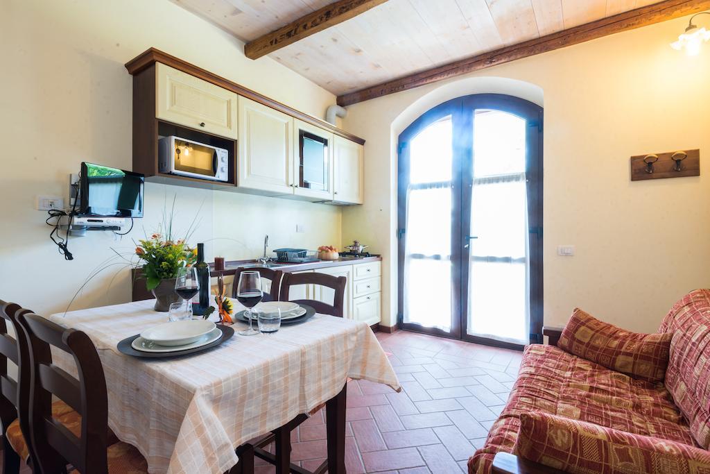 Agriturismo Alla Poncia Граведона Номер фото