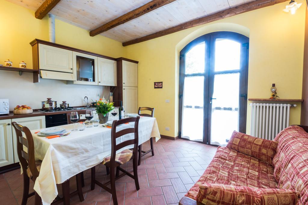 Agriturismo Alla Poncia Граведона Номер фото